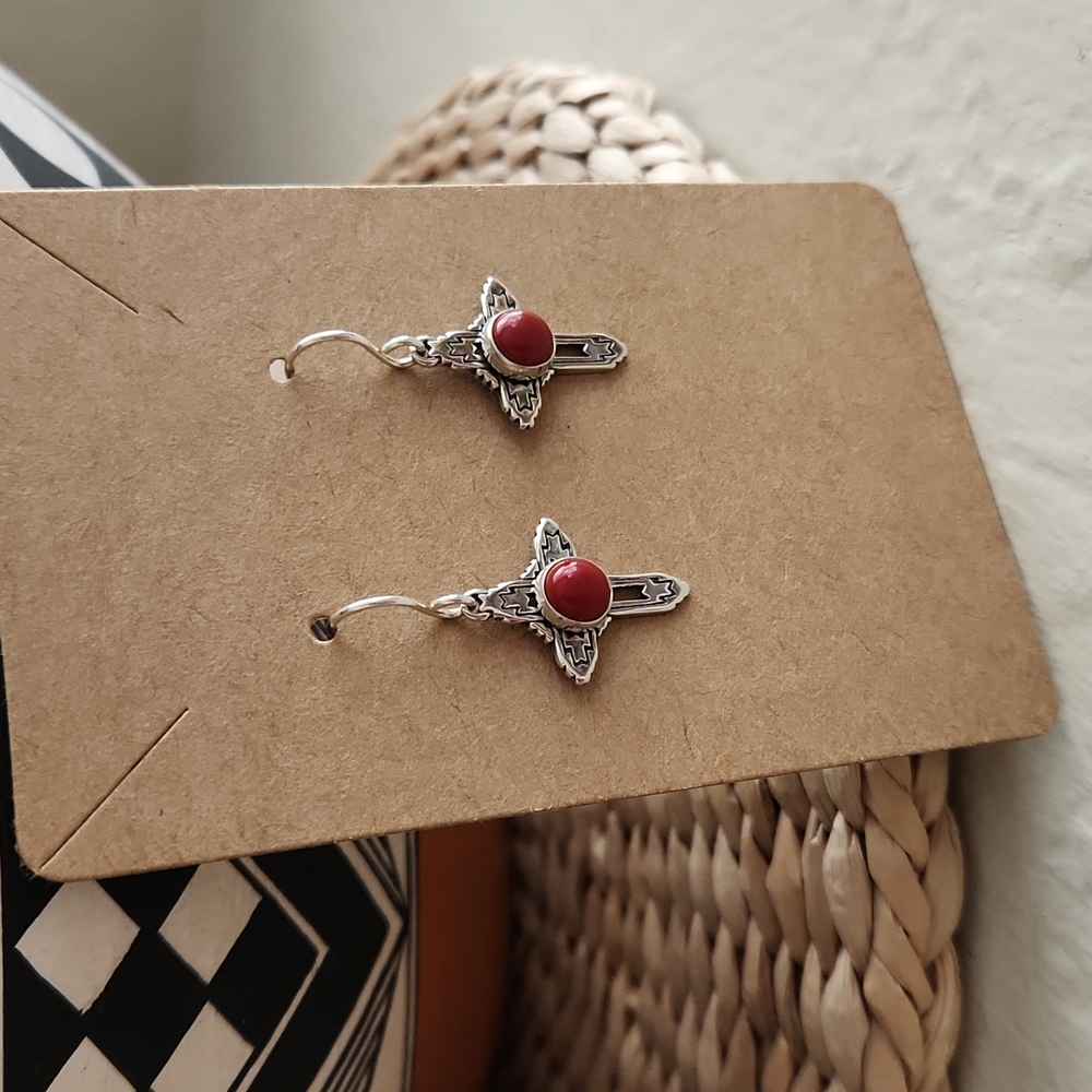 Beautiful NWOT Native American Navajo Sterling & Coral Earrings - Picture 9 of 11
